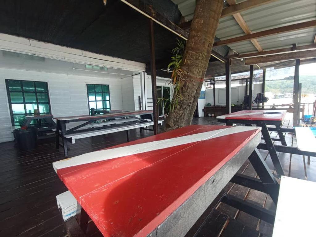 Seahorse Diver Guesthouse Kampong Pasir Panjang  Exterior foto