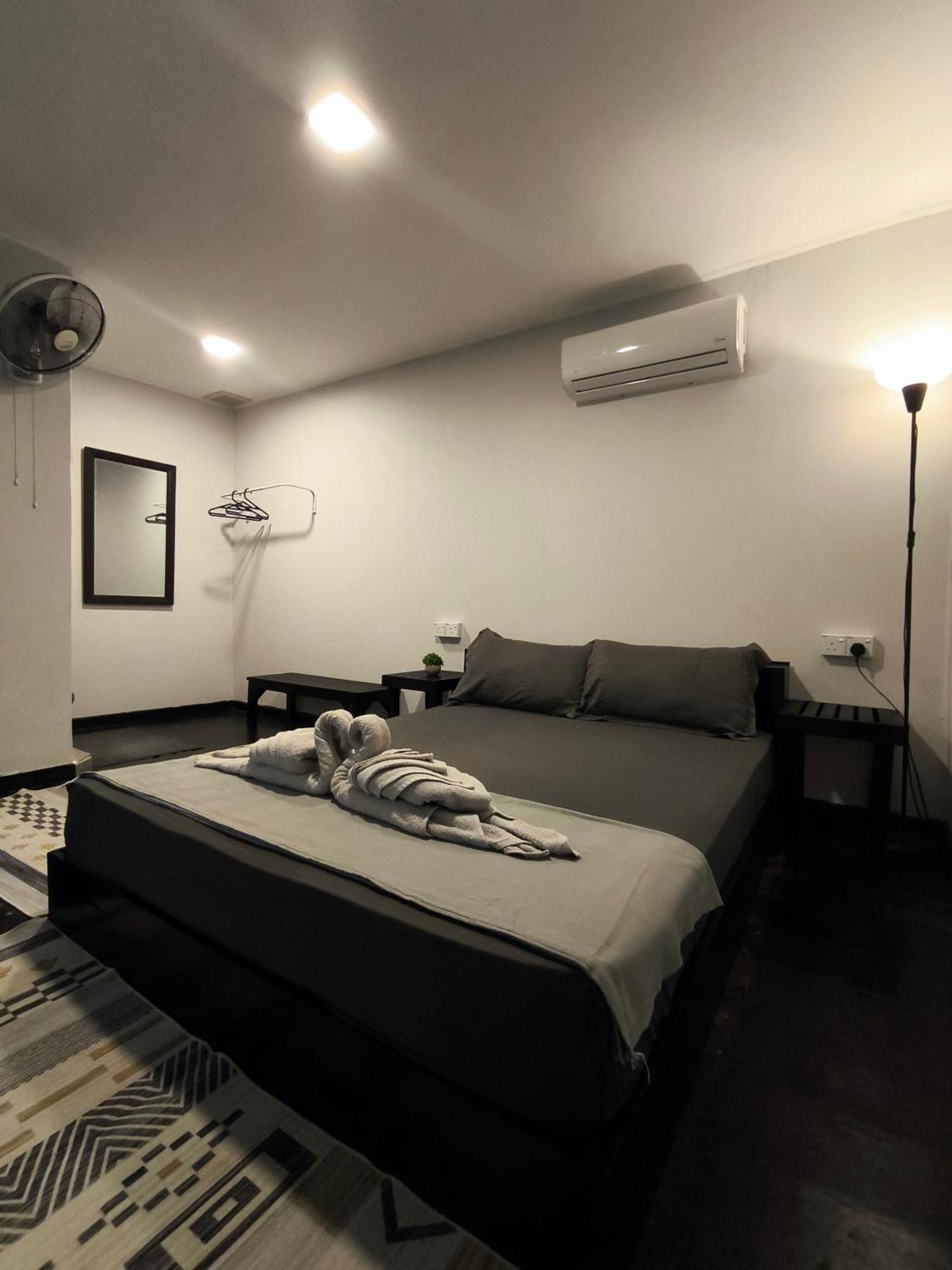 Seahorse Diver Guesthouse Kampong Pasir Panjang  Exterior foto